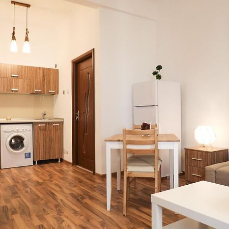 Ultracentral Apartament With Balcony - Old Town 부쿠레슈티 외부 사진
