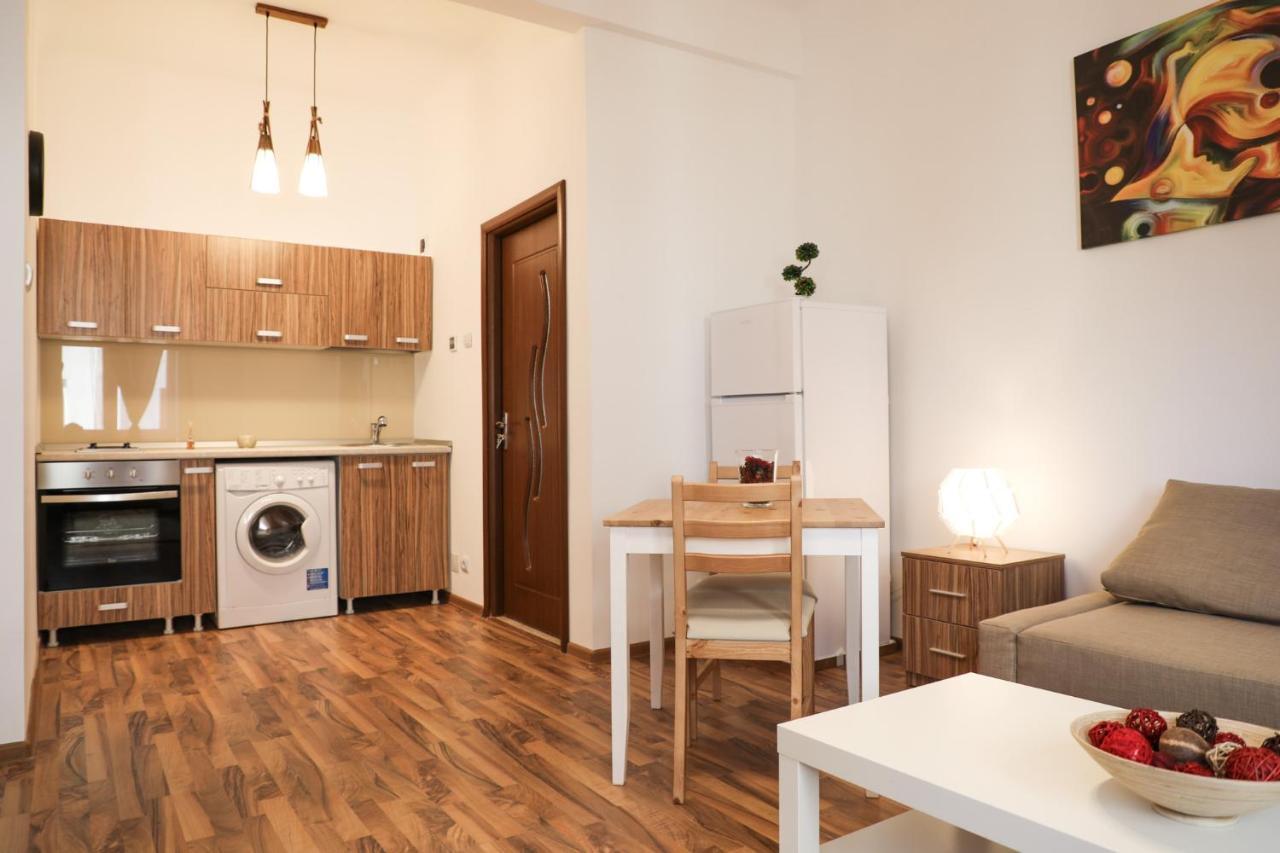 Ultracentral Apartament With Balcony - Old Town 부쿠레슈티 외부 사진