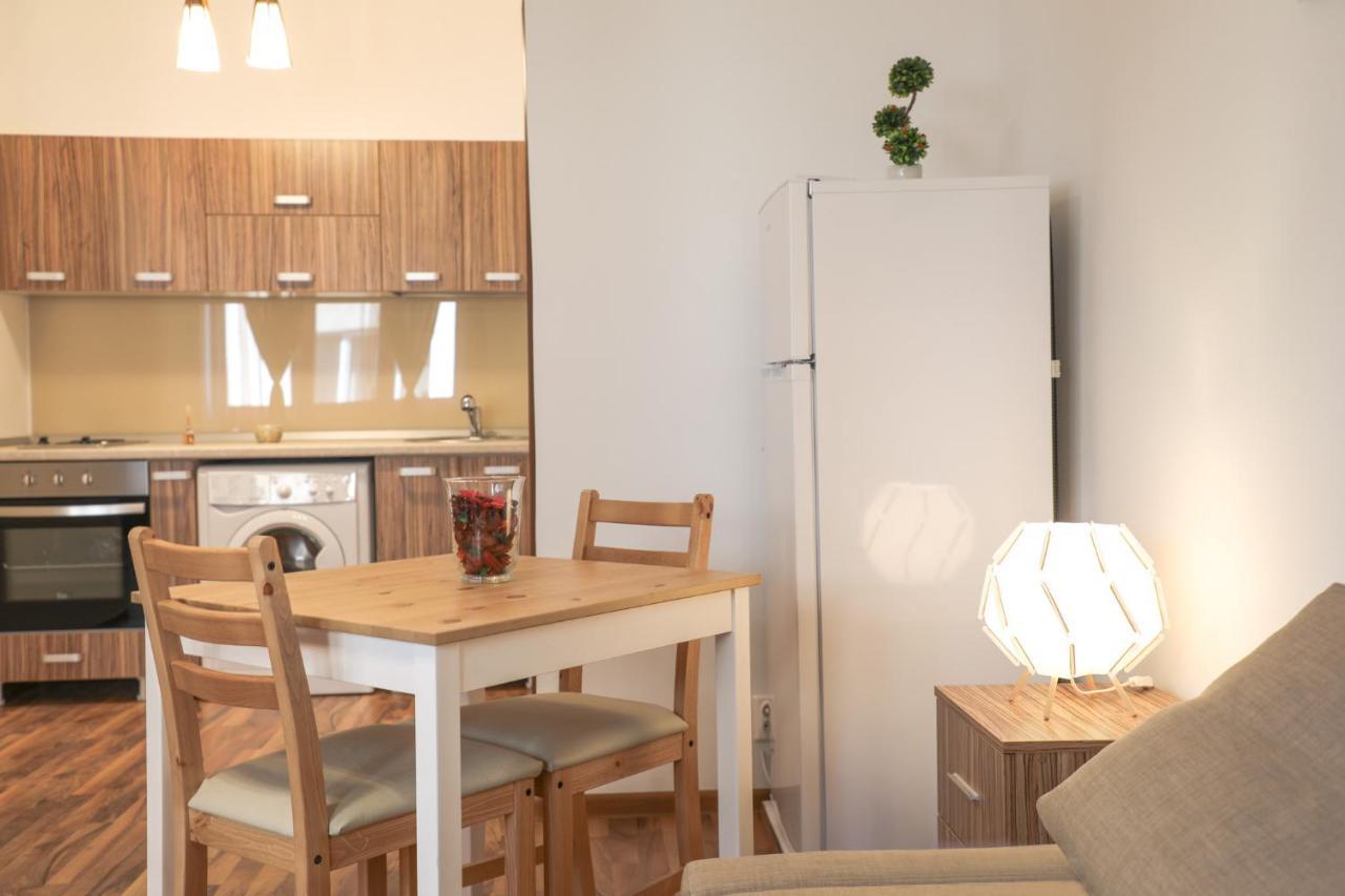 Ultracentral Apartament With Balcony - Old Town 부쿠레슈티 외부 사진